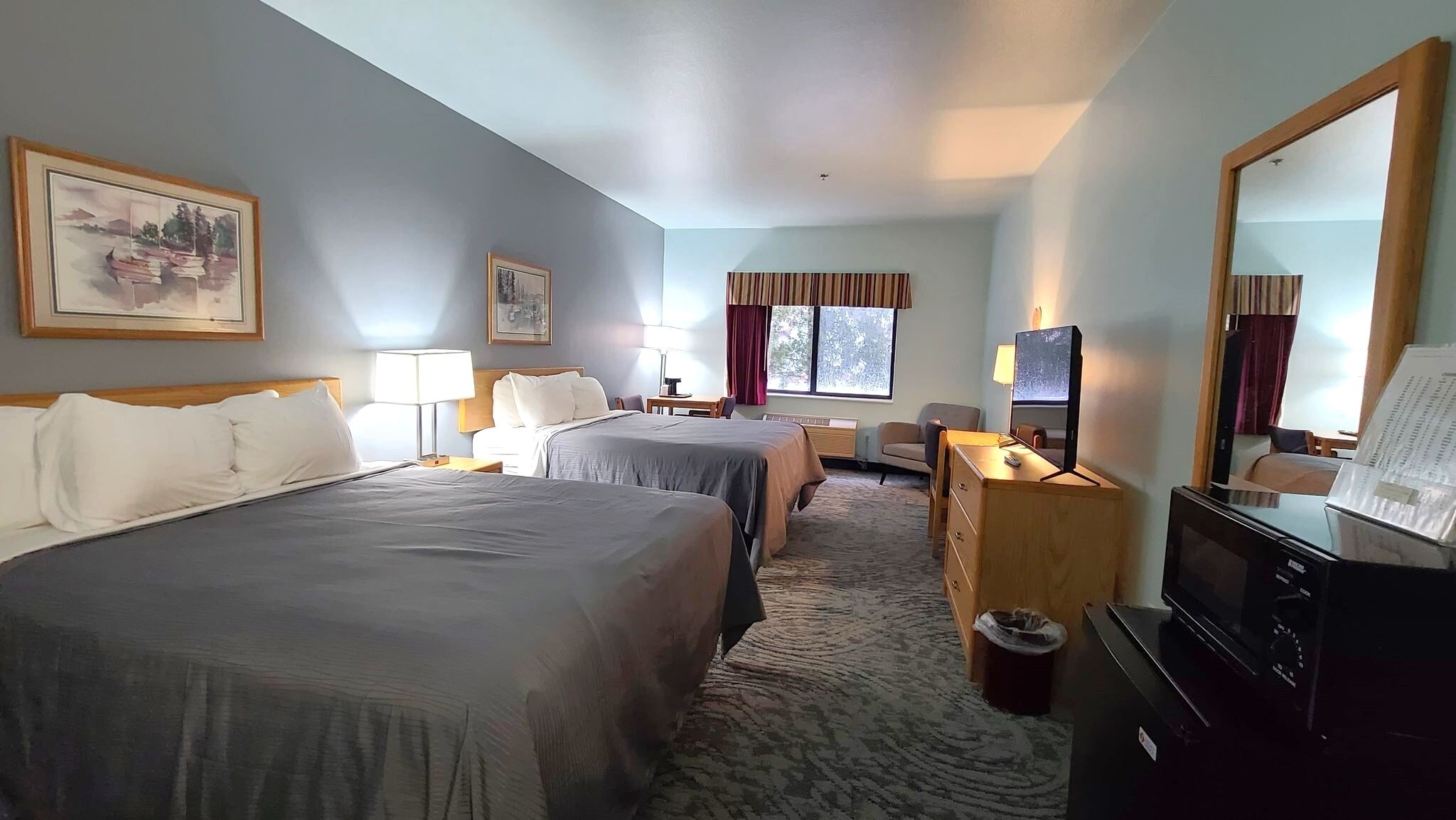 standard room, 2 queen beds (no pets allowed) | 1 bedroom, desk, iron/ironing board, free wifi