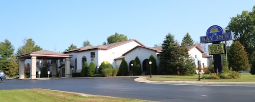 Bay Inn