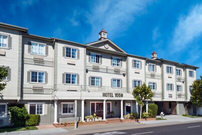 Hotel 1550