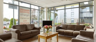 Days Inn by Wyndham Leicester Forest East M1