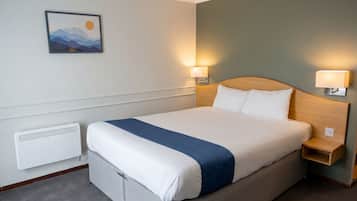 Chambre, 1 lit double, non-fumeur | Bureau, lit de bébé (gratuit), accès au Wi-Fi (inclus), literie fournie