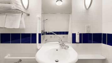 Ensemble douche/baignoire, articles de toilette écologiques