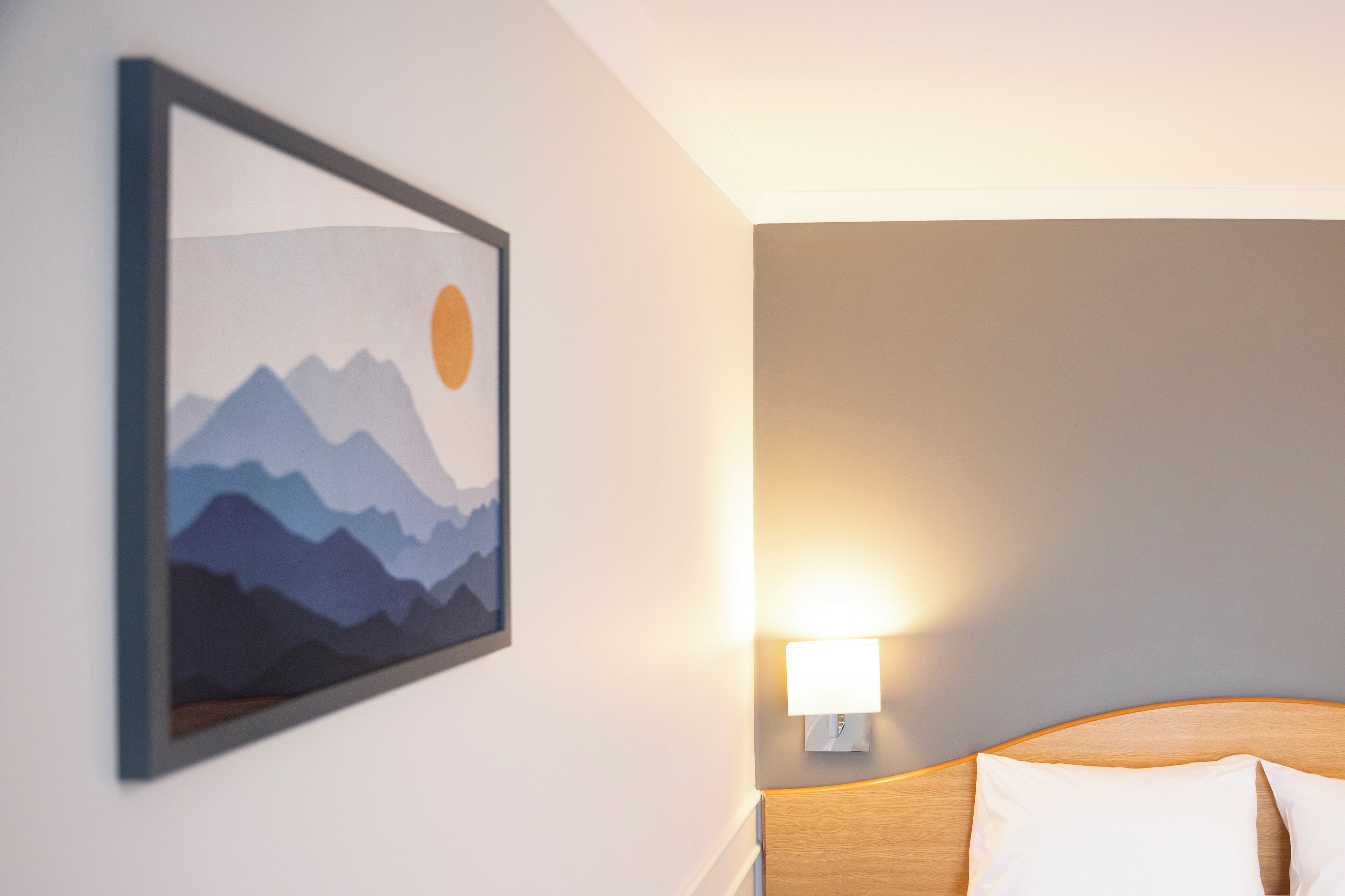 Desk, free cribs/infant beds, free WiFi, bed sheets