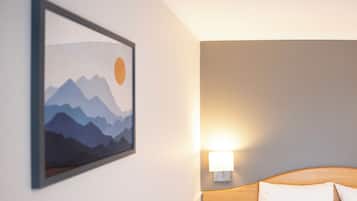Desk, free cribs/infant beds, free WiFi, bed sheets