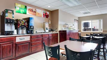 Desayuno continental incluido todos los días