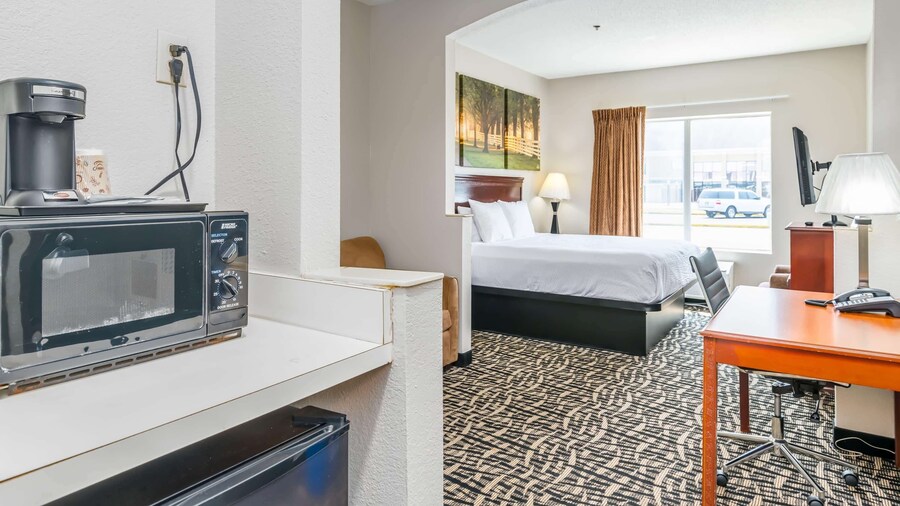 Days Inn by Wyndham Coliseum Montgomery AL