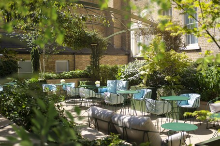 COMO Metropolitan London