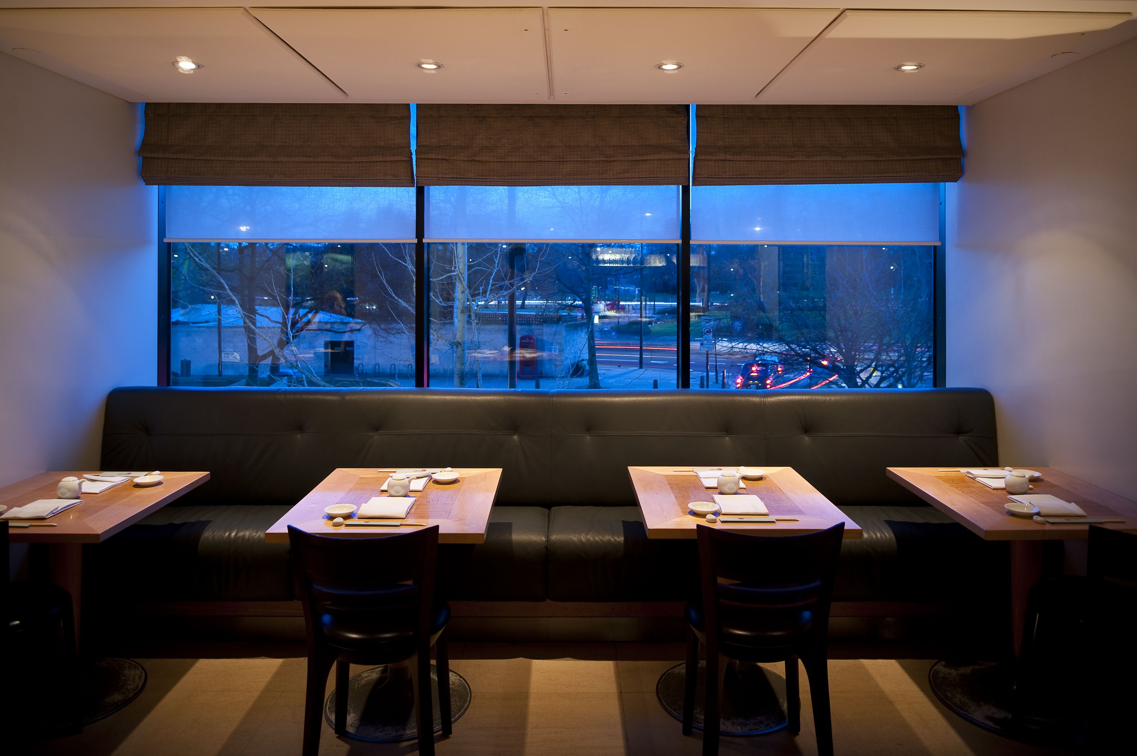 Lunch and dinner served