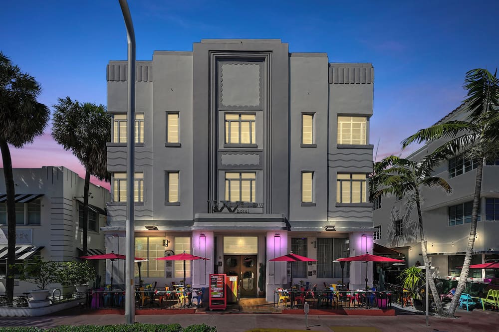 The Whitelaw Hotel