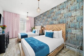 Egyptian cotton sheets, premium bedding, down duvets, minibar - The Whitelaw Hotel (Miami Beach)