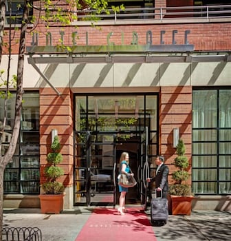 Property entrance at Hotel Giraffe by Library Hotel Collection