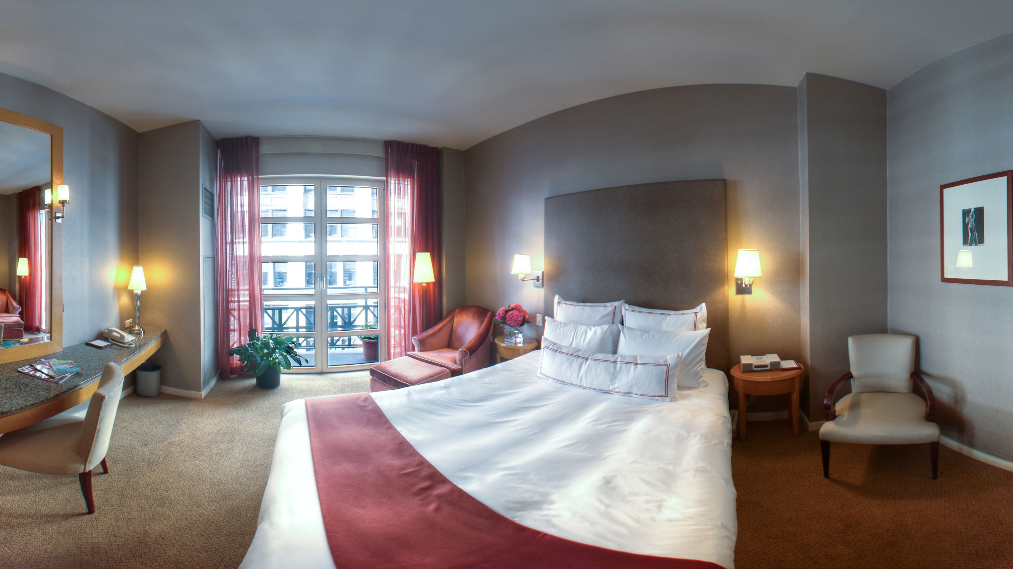 Standard Room, 1 King Bed, Balcony | Egyptian cotton sheets, premium bedding, down duvets, pillow-top beds