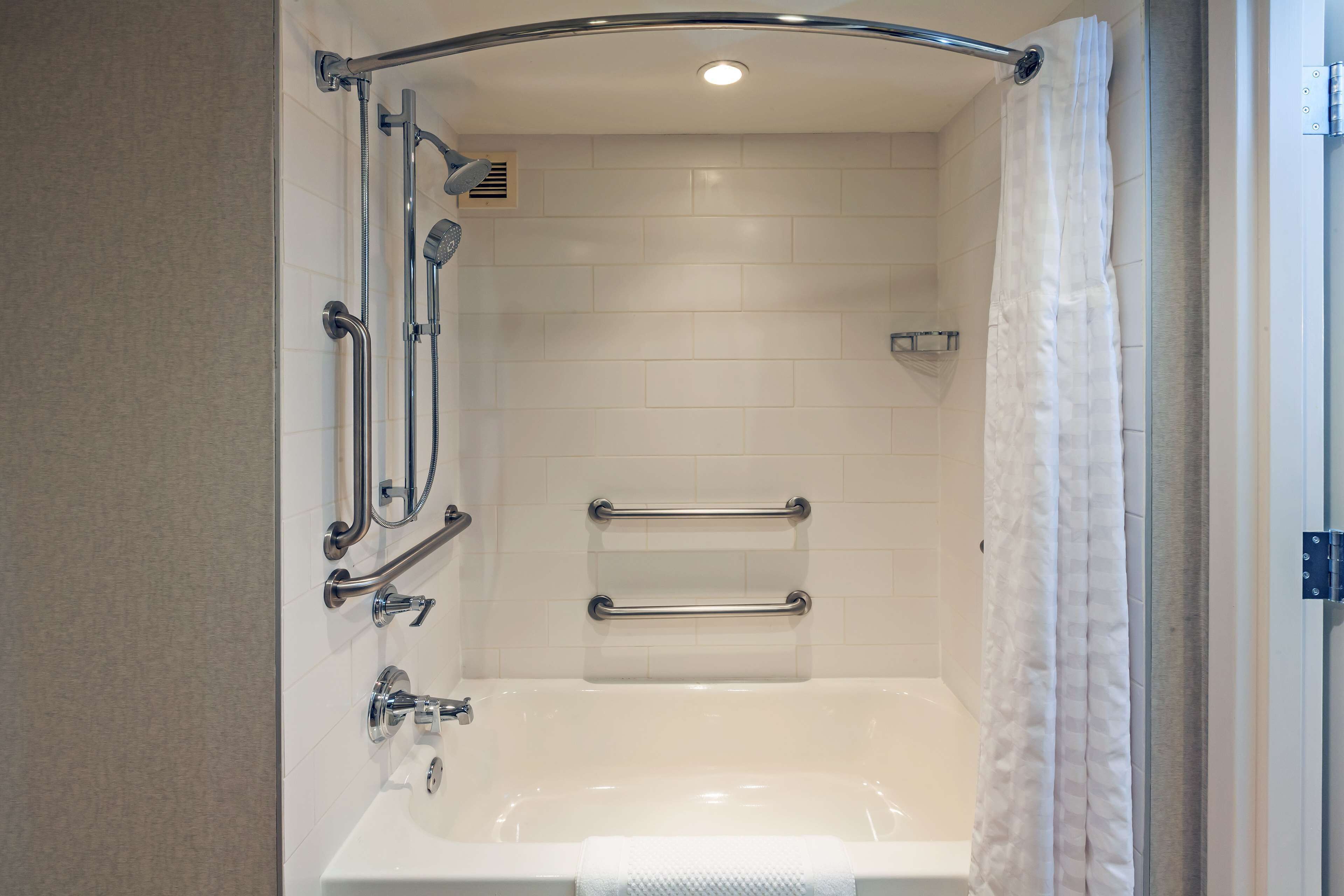 Photo - Embassy Suites by Hilton Dallas Market Center