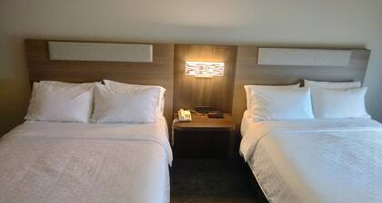 Holiday Inn Express Lapeer by IHG