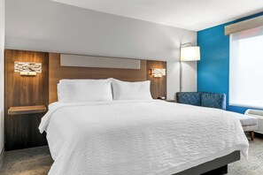 Standard Room, 1 King Bed