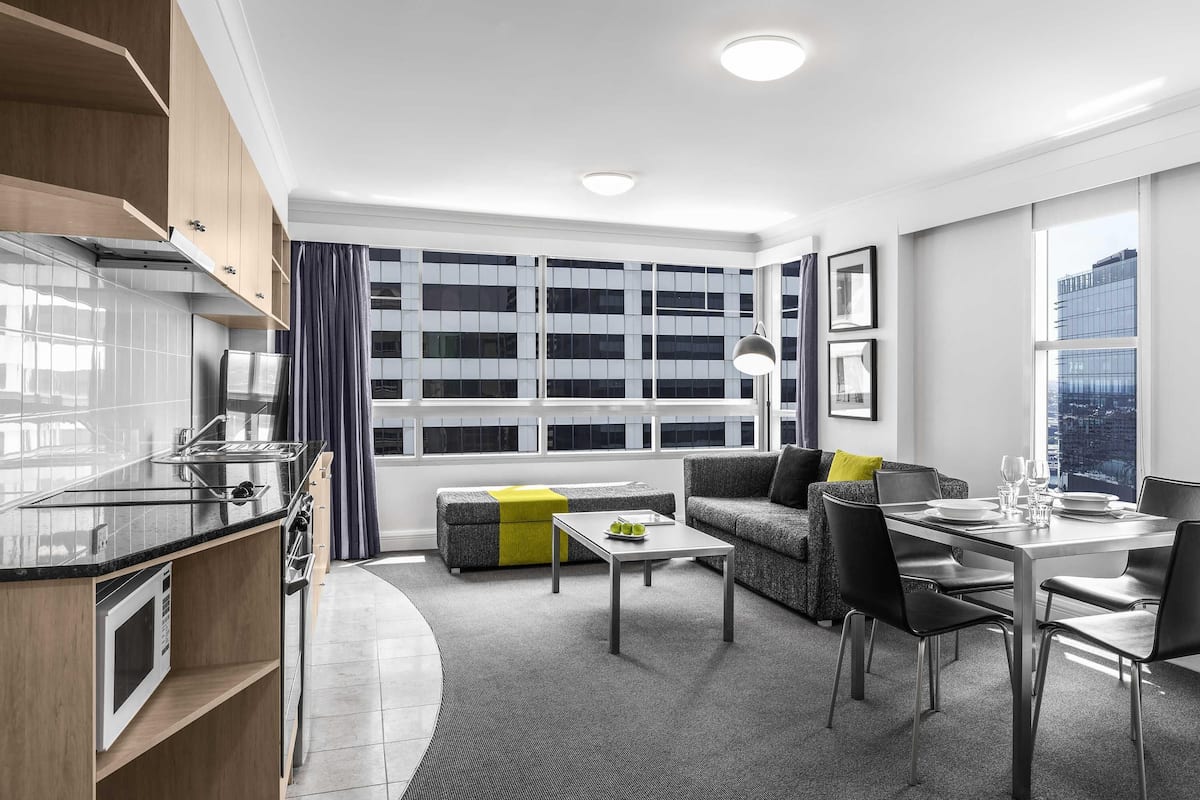 In-room safe, desk, soundproofing, iron/ironing board