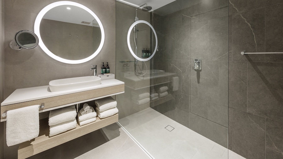 Crowne Plaza Hawkesbury Valley by IHG