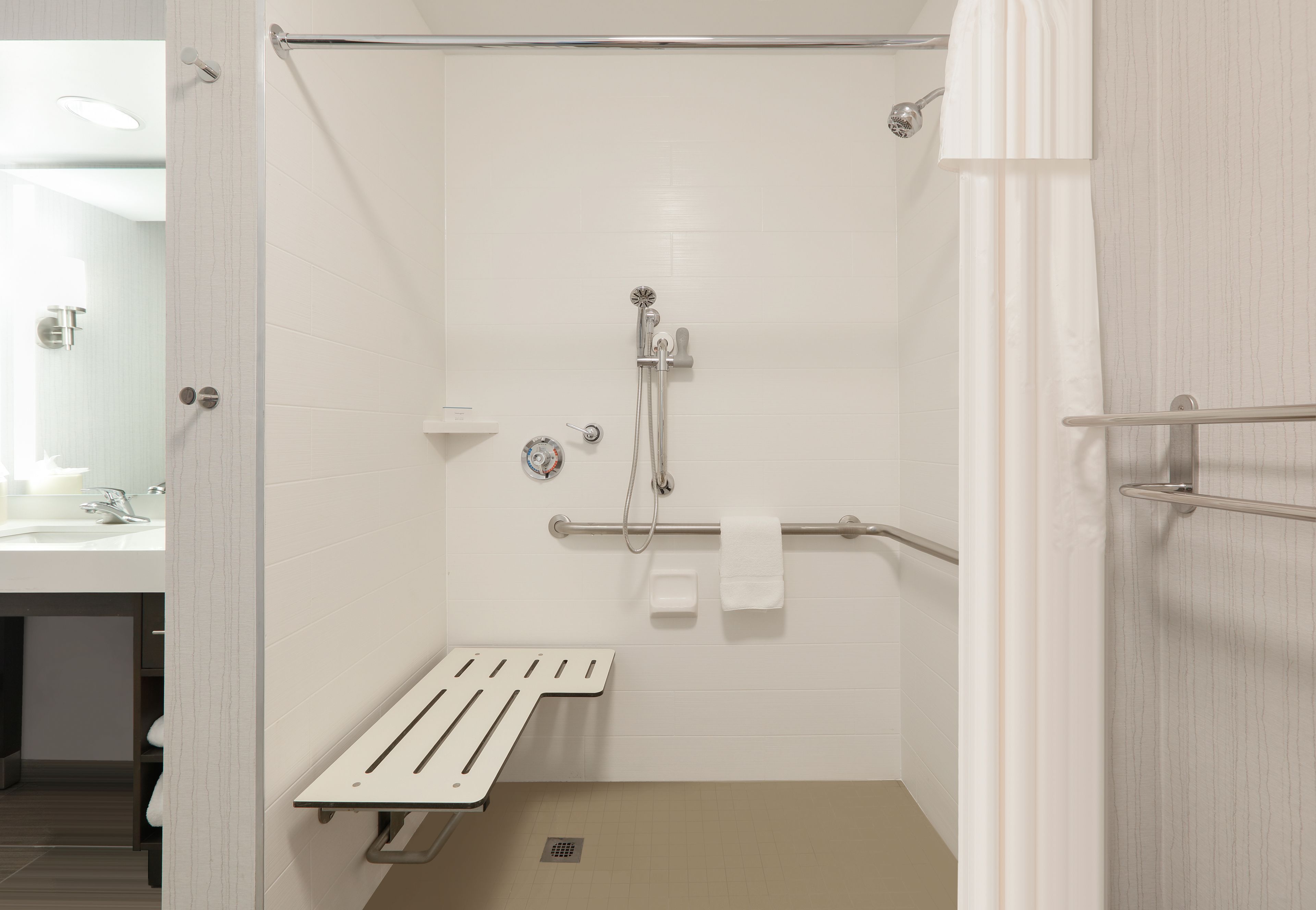 combined shower/bathtub, free toiletries, hair dryer, towels