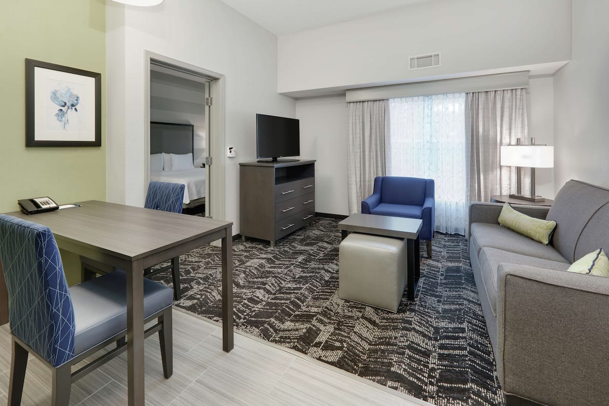 Suite, para no fumadores | 20 habitaciones, ropa de cama de alta calidad y edredón