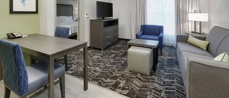 Suite, Non Smoking | 20 bedrooms, premium bedding, down comforters, pillowtop beds