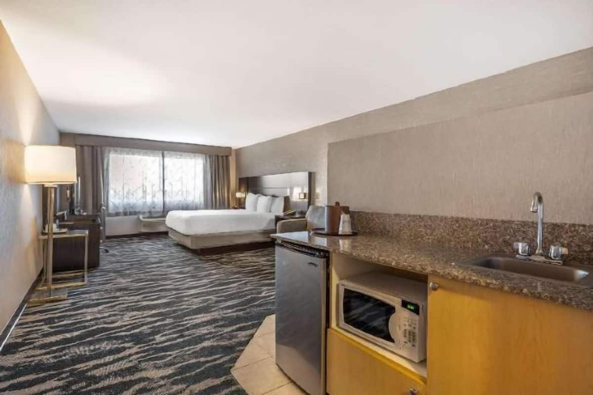 Individually decorated, individually furnished, desk, laptop workspace