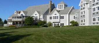 Riverside Resort & Conference Centre
