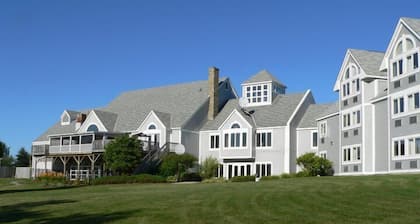 Riverside Resort & Conference Centre