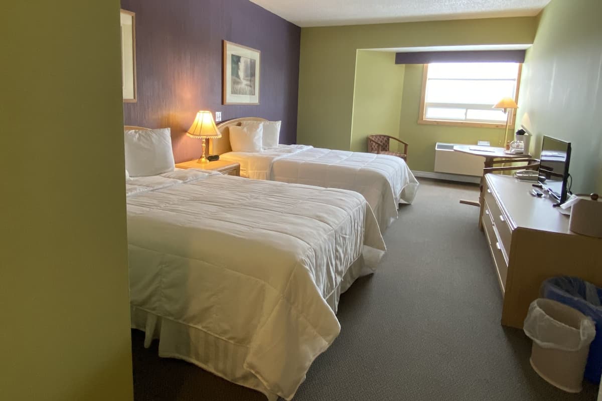 Superior Room, 2 Double Beds | Laptop workspace, iron/ironing board, free cribs/infant beds, free WiFi