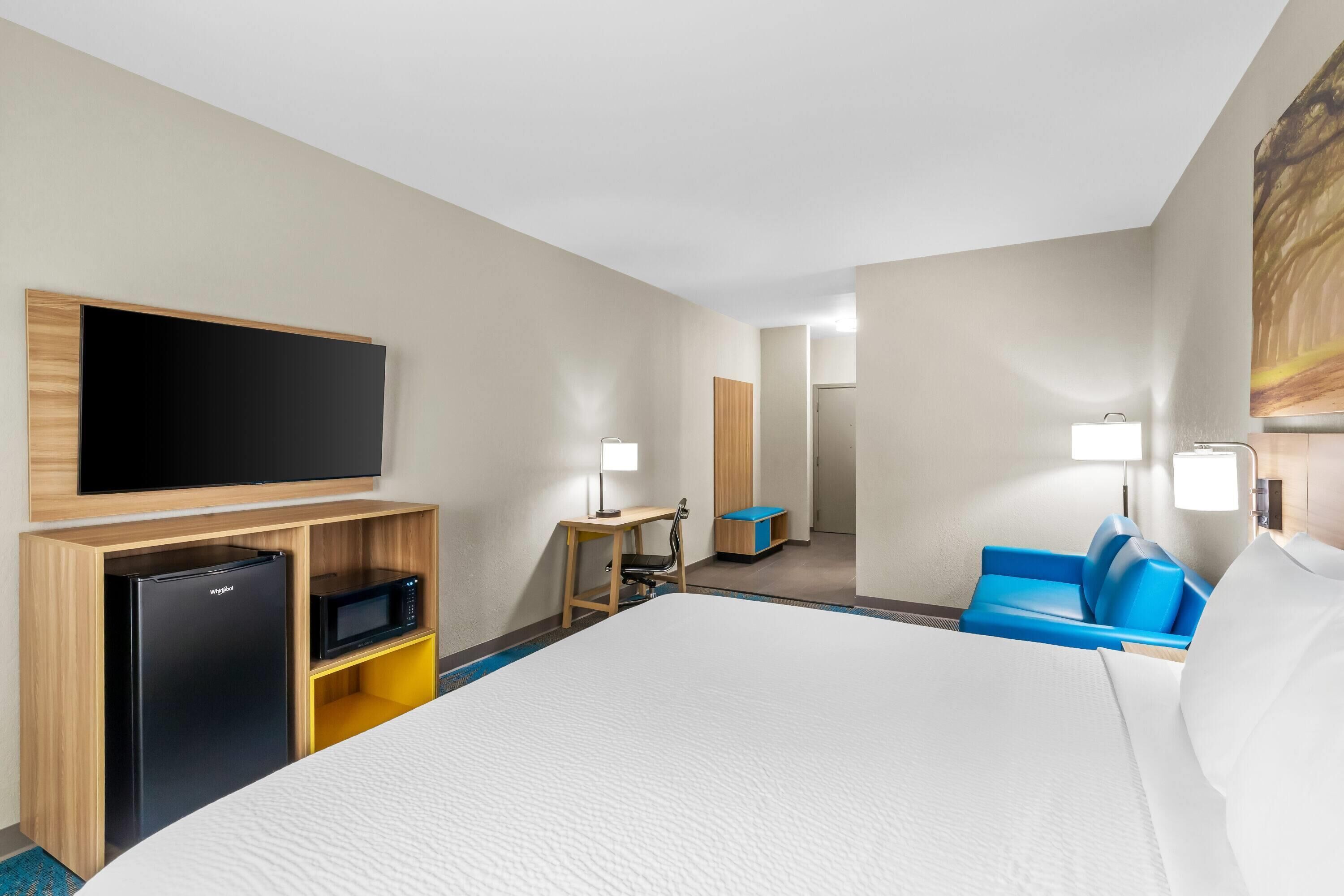 Photo - Days Inn & Suites by Wyndham Union City