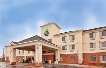 Holiday Inn Express Kansas City-Liberty by IHG