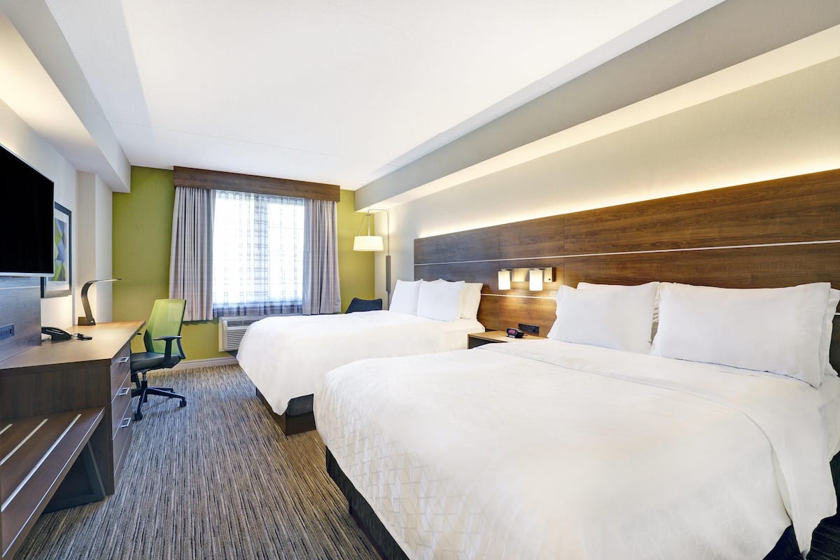In-room safe, desk, iron/ironing board, WiFi (free)