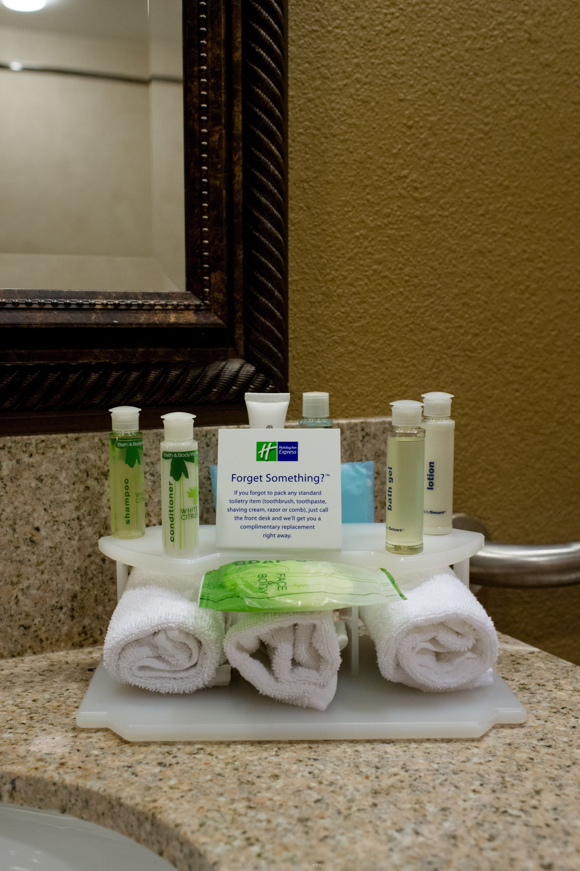 1 bedroom, in-room safe, desk, blackout curtains