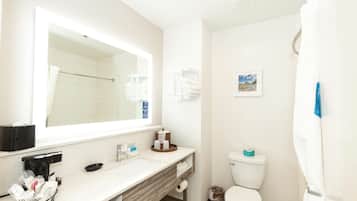 Zimmer, 2 Queen-Betten, Nichtraucher | Badezimmer