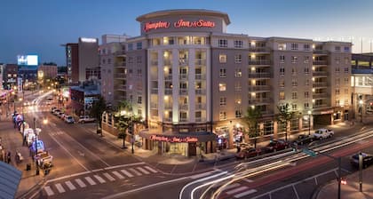 Hampton Inn & Suites Memphis-Beale Street