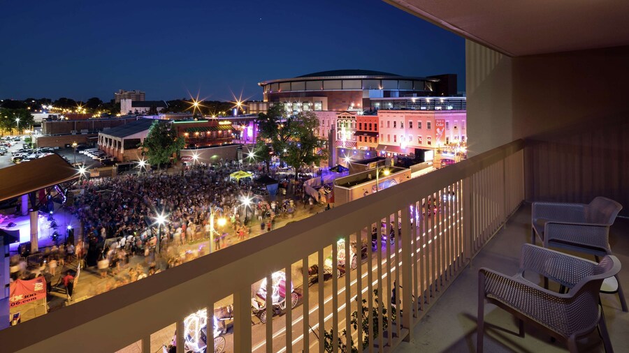 Hampton Inn & Suites Memphis-Beale Street