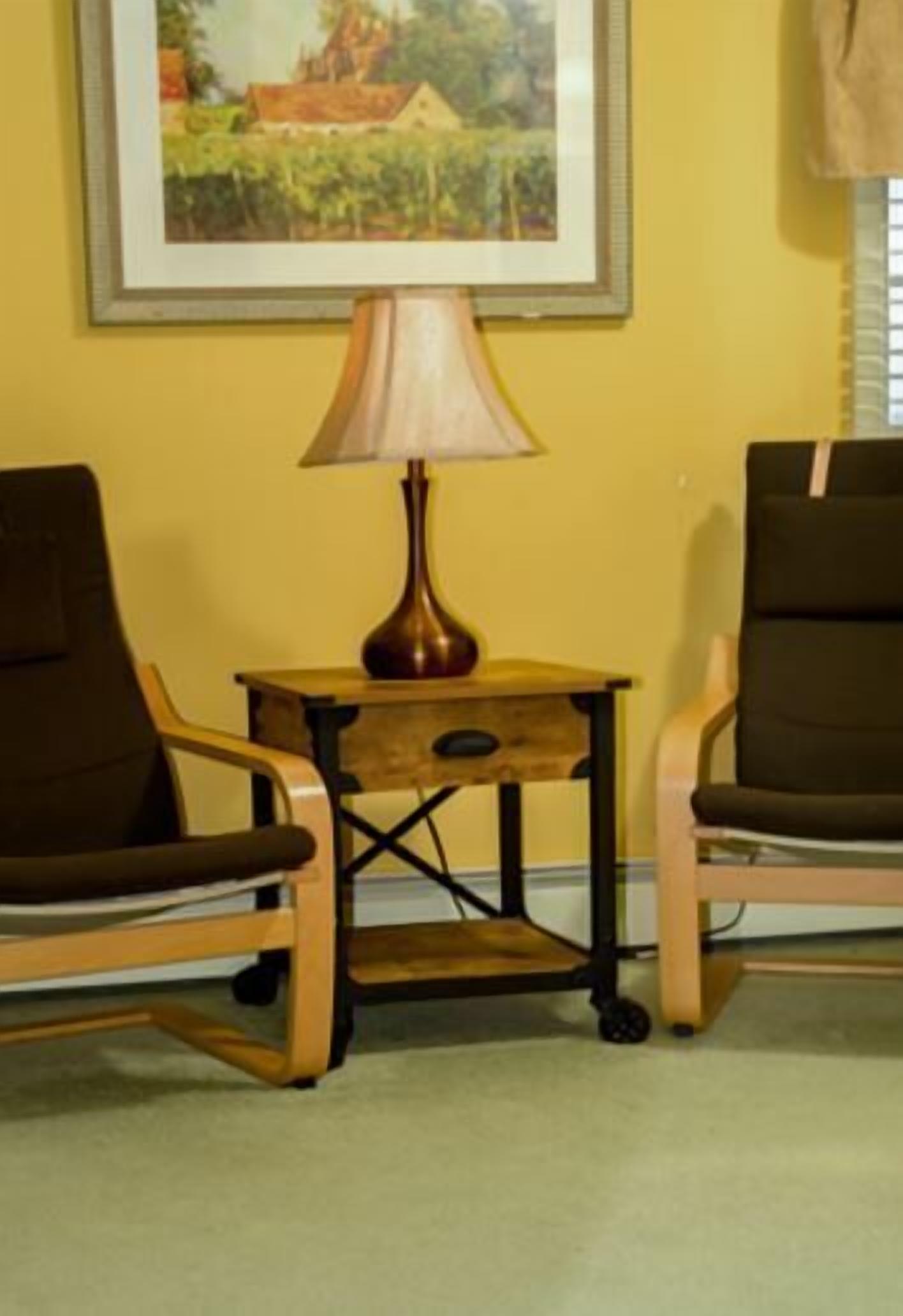 Individuelt dekorert, skrivebord, wi-fi (inkludert) og sengetøy