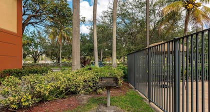 Extended Stay America Suites Fort Lauderdale Plantation