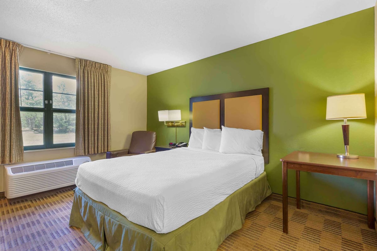 Työpöytä, silitysrauta/-lauta, ilmainen Wi-Fi