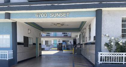 Hollywood Guest Inn