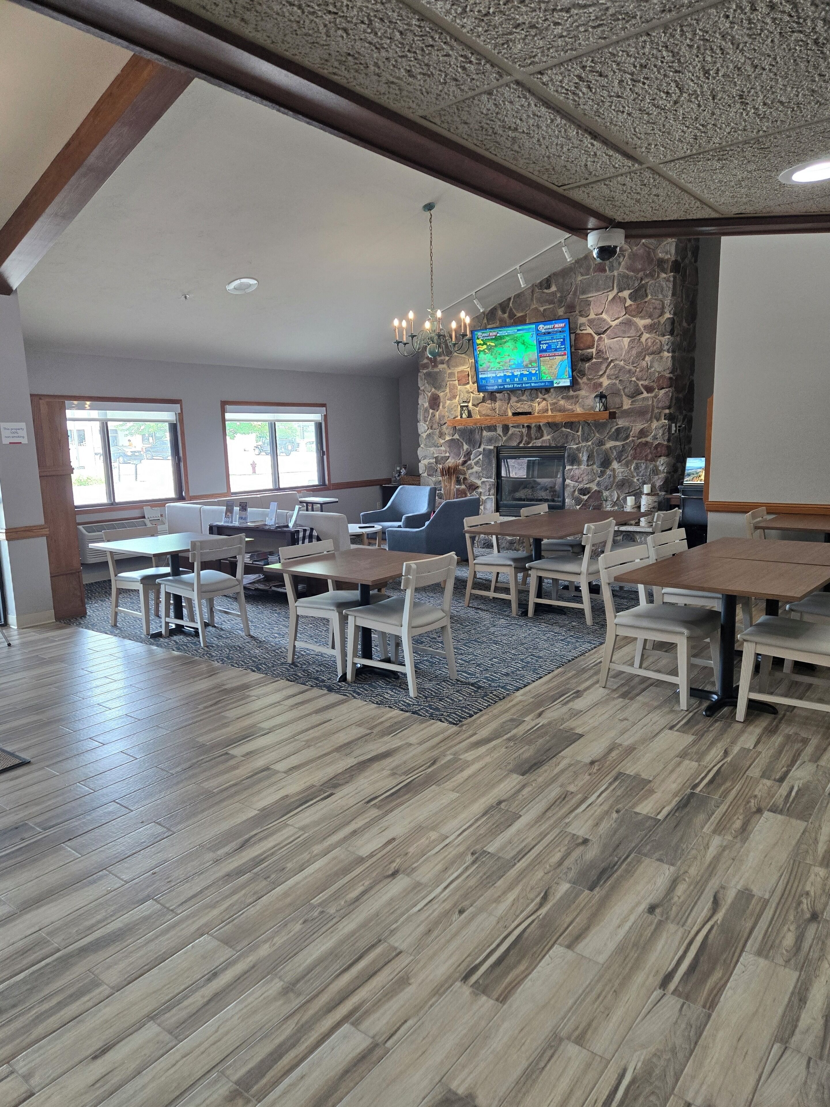 free continental breakfast