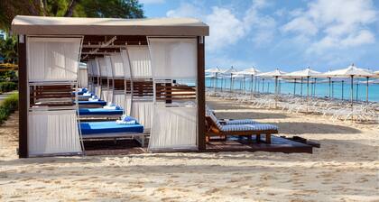 The Sunshine Hotel and Suites