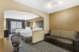 Suite, 2 Queen Beds, Accessible, Refrigerator & Microwave (with Single Sofabed) | Desk, soundproofing, iron/ironing board, free WiFi