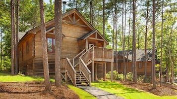 Suite, 3 Bedrooms | Terrace/patio