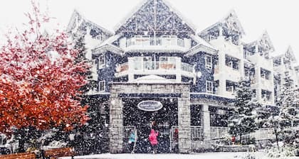 Summit Lodge Boutique Hotel