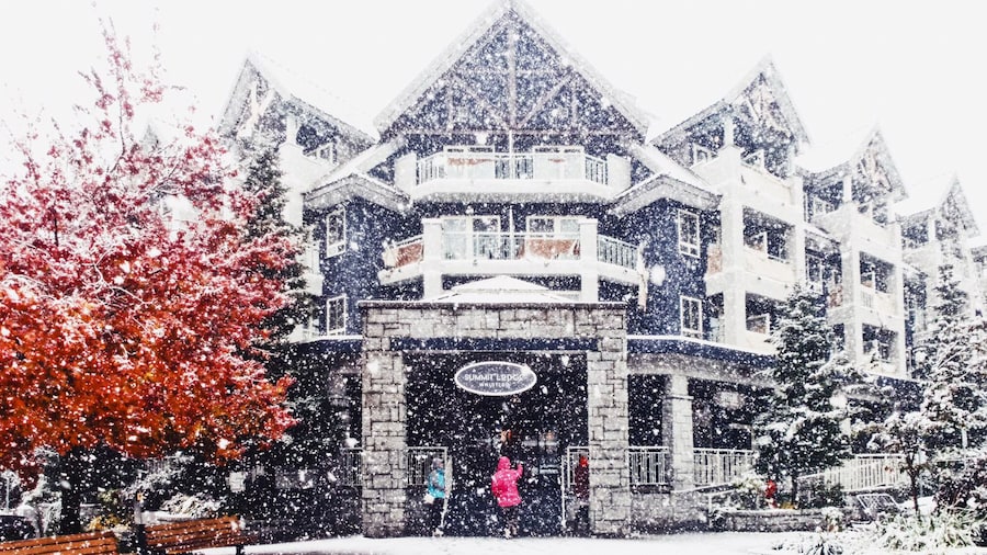 Summit Lodge Boutique Hotel