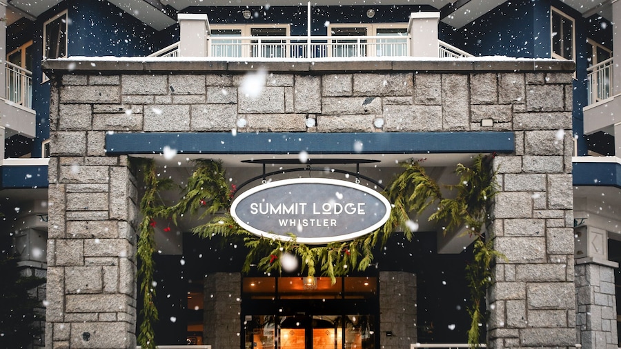 Summit Lodge Boutique Hotel