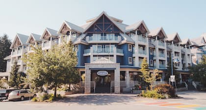 Summit Lodge Boutique Hotel