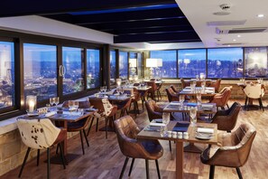 8 Restaurants, Mittagessen