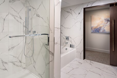 JW Marriott Miami - Image 50
