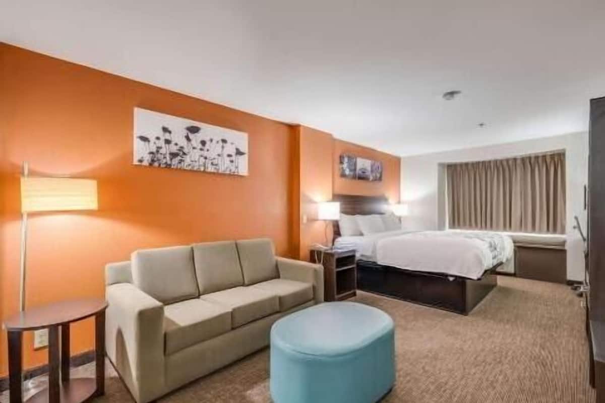 Pillow-top beds, desk, blackout curtains, iron/ironing board